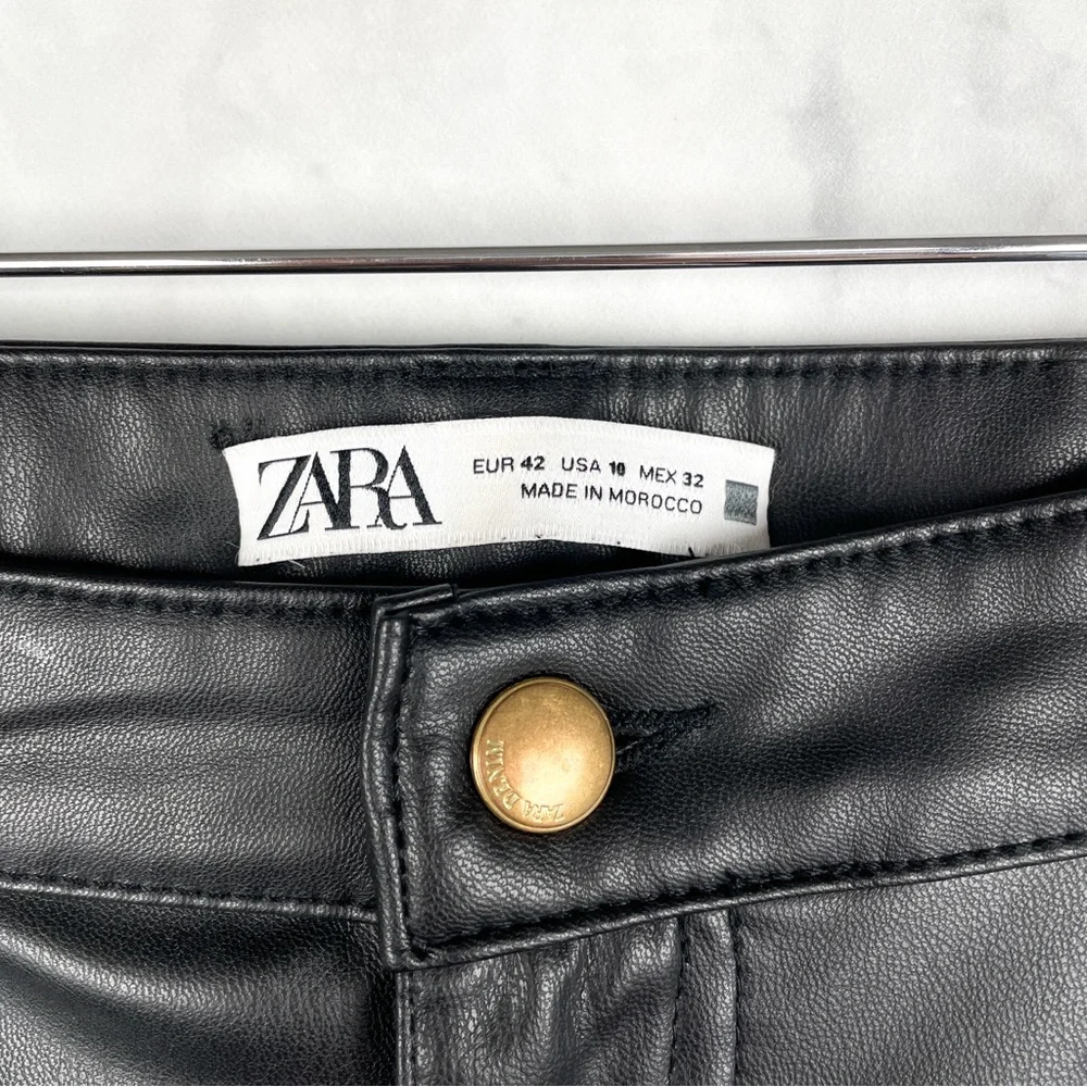 Zara Slim Flare Faux Leather Split Hem Trouser Pants Straight Leg Vegan Black 10 - Picture 4 of 6